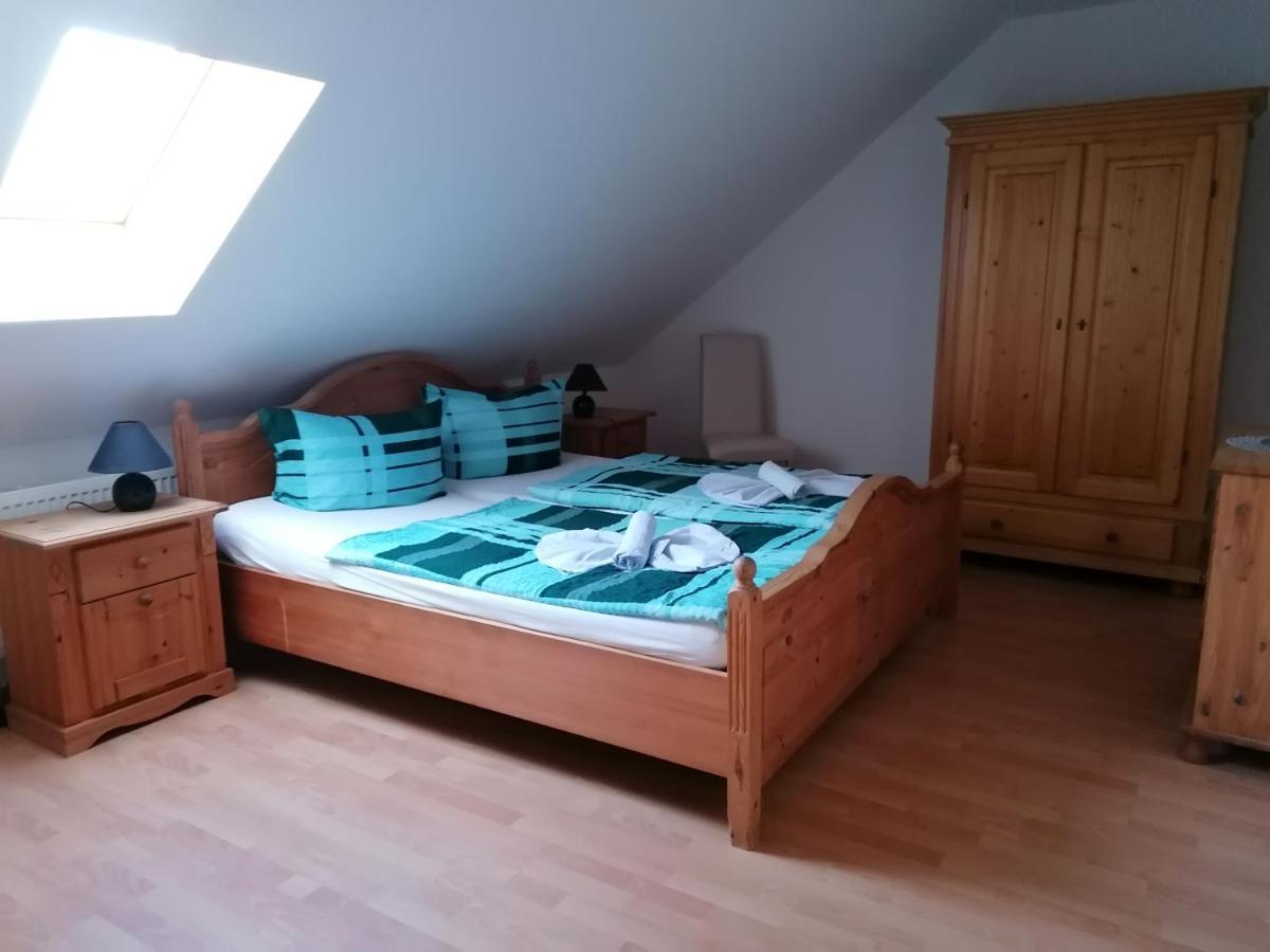 Hotel Garni Zum Goldenen Ring Quedlinburg Eksteriør bilde
