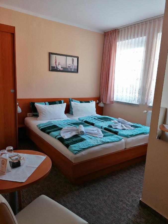 Hotel Garni Zum Goldenen Ring Quedlinburg Eksteriør bilde