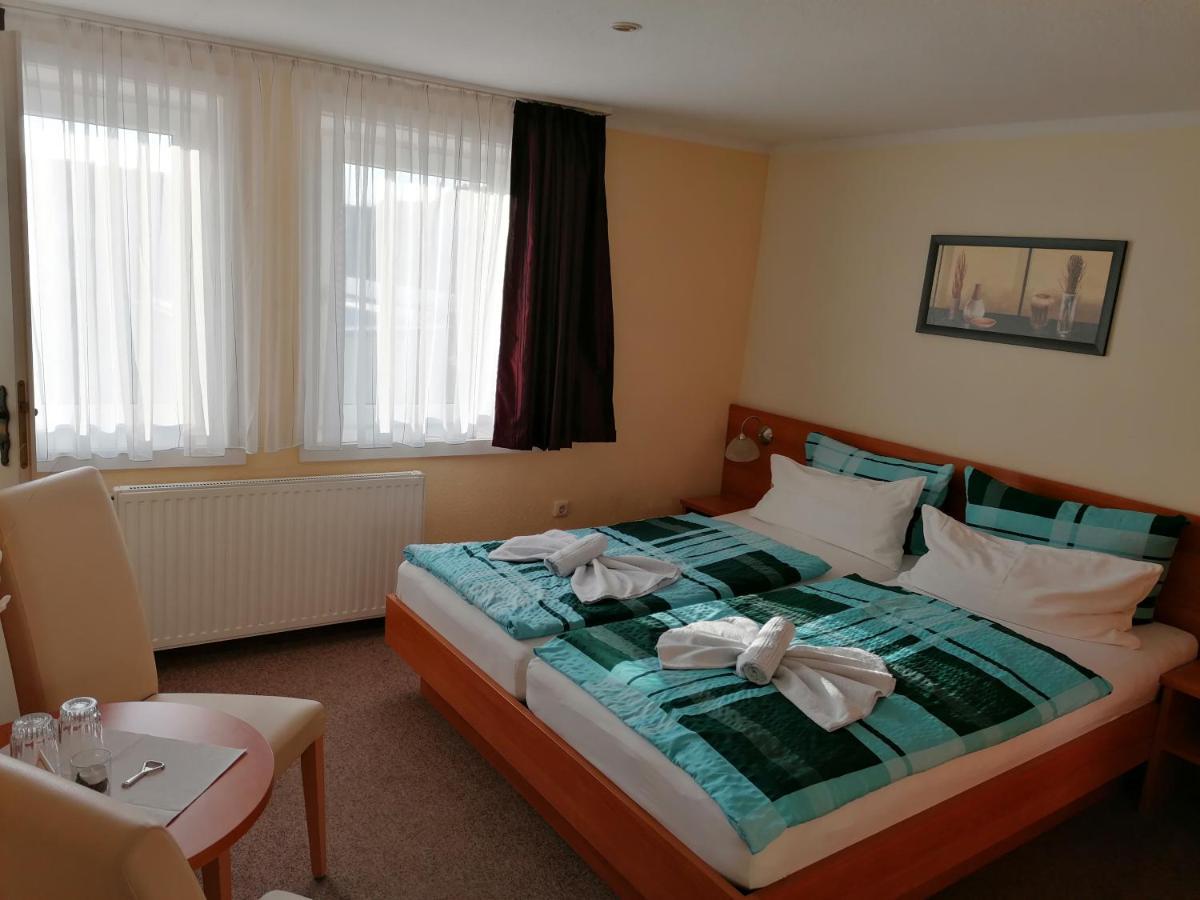 Hotel Garni Zum Goldenen Ring Quedlinburg Eksteriør bilde