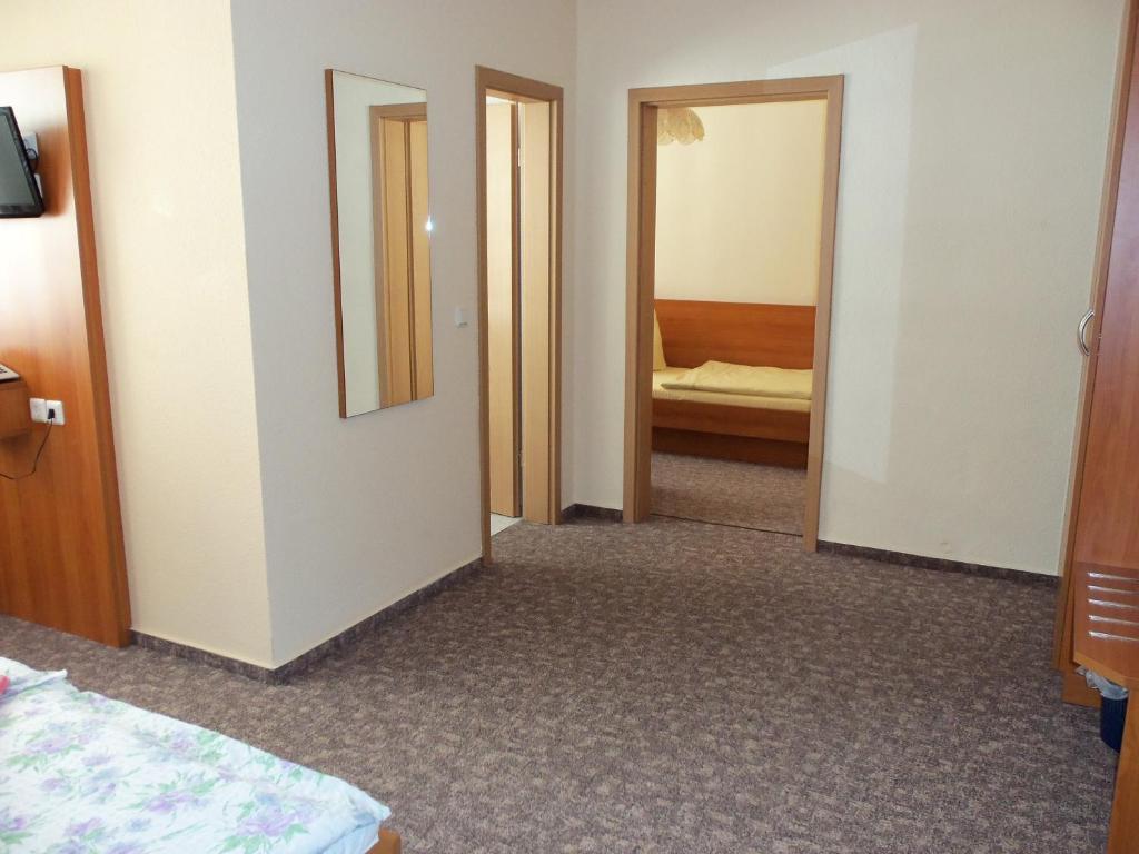 Hotel Garni Zum Goldenen Ring Quedlinburg Rom bilde