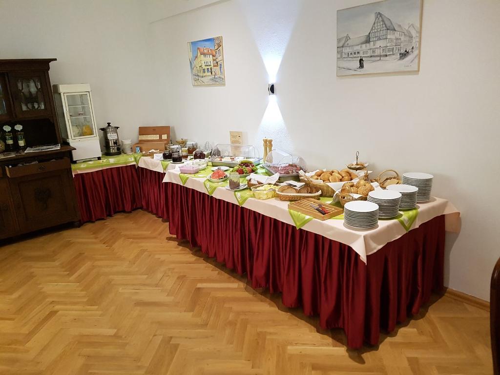 Hotel Garni Zum Goldenen Ring Quedlinburg Eksteriør bilde